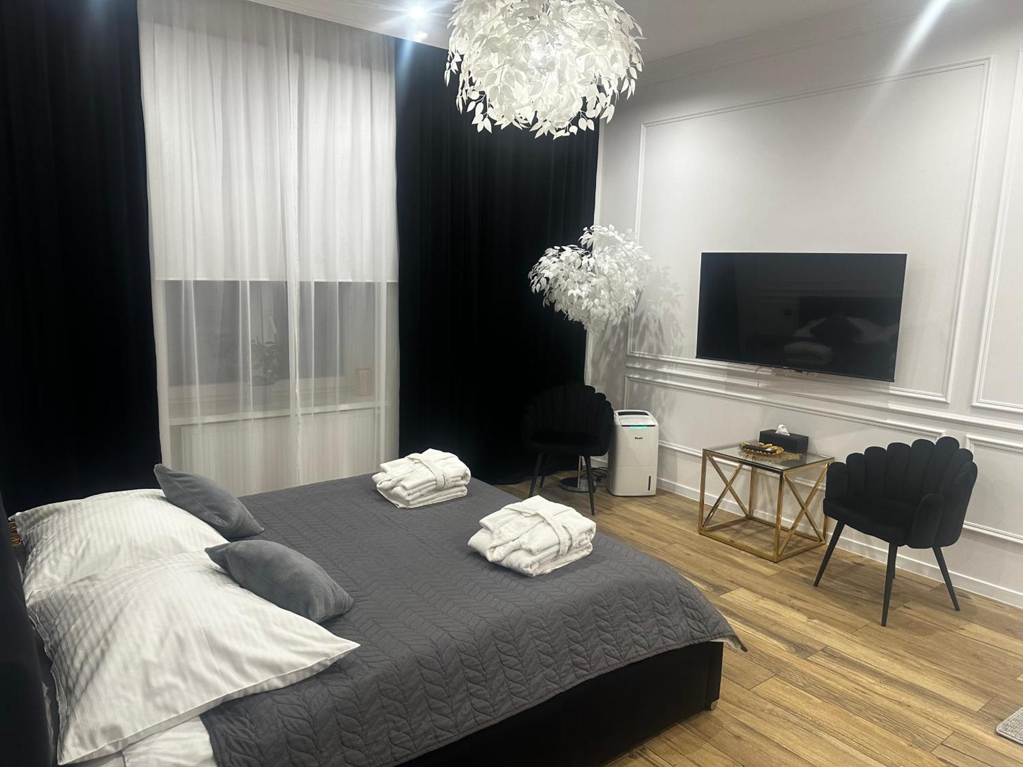 Shine Prywatne Jacuzzi Starowislna Krakau